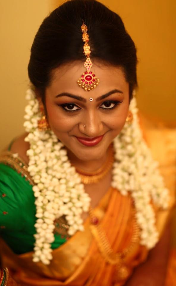 Beauty Parlour listing illustration for Rachna's Beauty Studio in Madurai