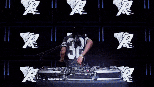 ezgif.com-gif-maker (7).gif