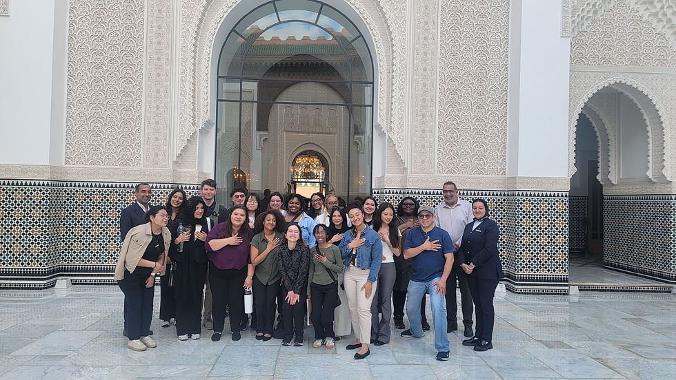 Group Photo with The Oberoi Panel