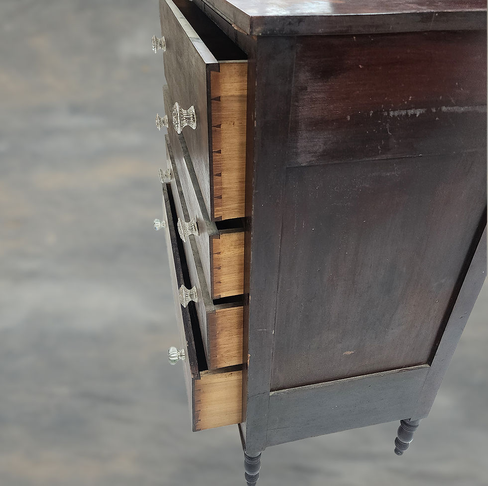 Thumbnail: 4854 Four Drawer Sherraton Cherry Chest