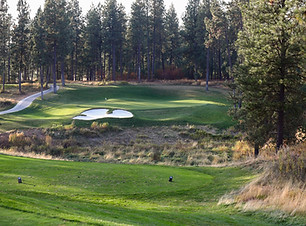 Circling Raven Golf Course and Casino