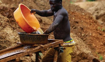 african-gold-dealers-artisan-miners.jpg