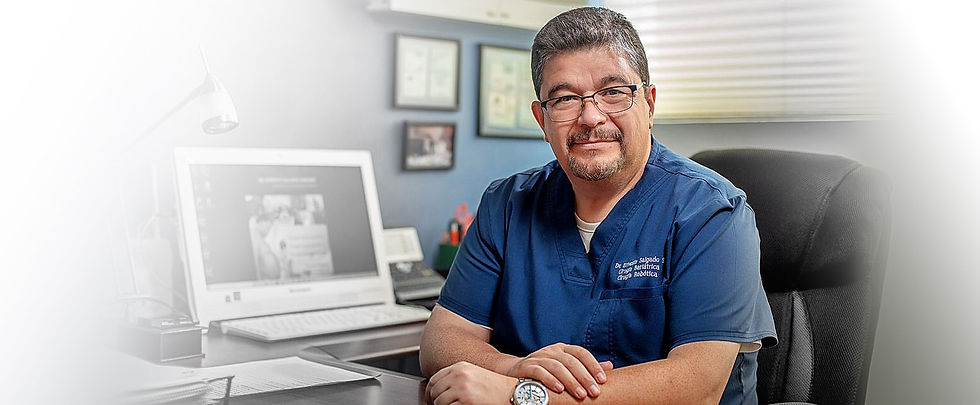Dr. Ernesto Salgado