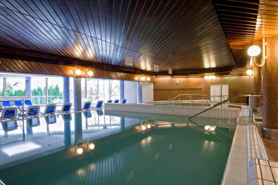 Thermalbaden in Ungarn gassnerbusreisen