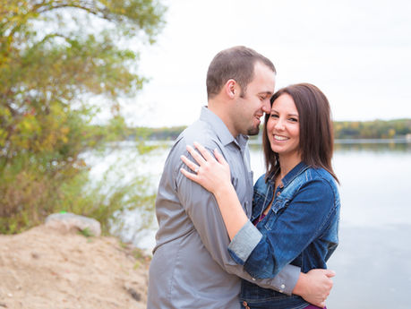 {Kendra & Sam} Minnesota Fall Engagement Session