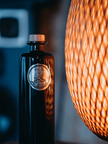 Gin Avem Corvus, à base de raisins de la région bordelaise