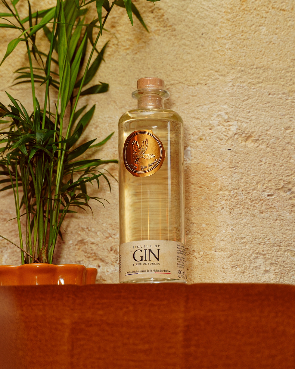 Cocktails de printemps : découvrez Sylvia, liqueur de gin au sureau