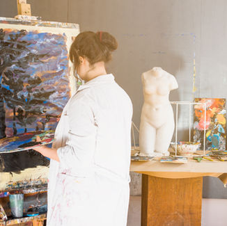 Brushstrokes of Elegance: Exploring the Canvas of Art Auctions