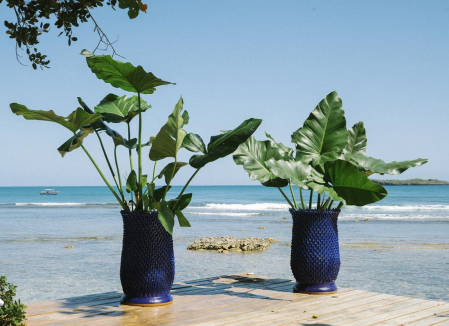 Pineapple Planters 30 x 18" in Cobalt