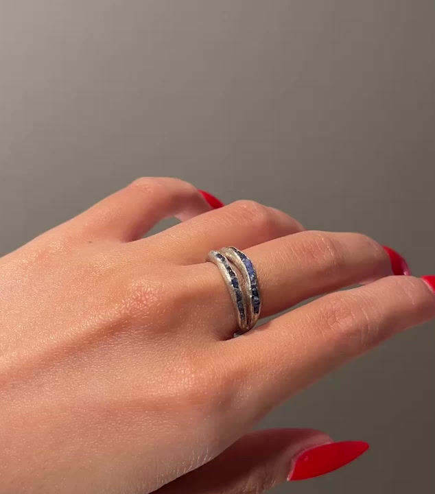 Thumbnail: GROOVIN' N1 DOUBLE cobalt blue spinel silver ring