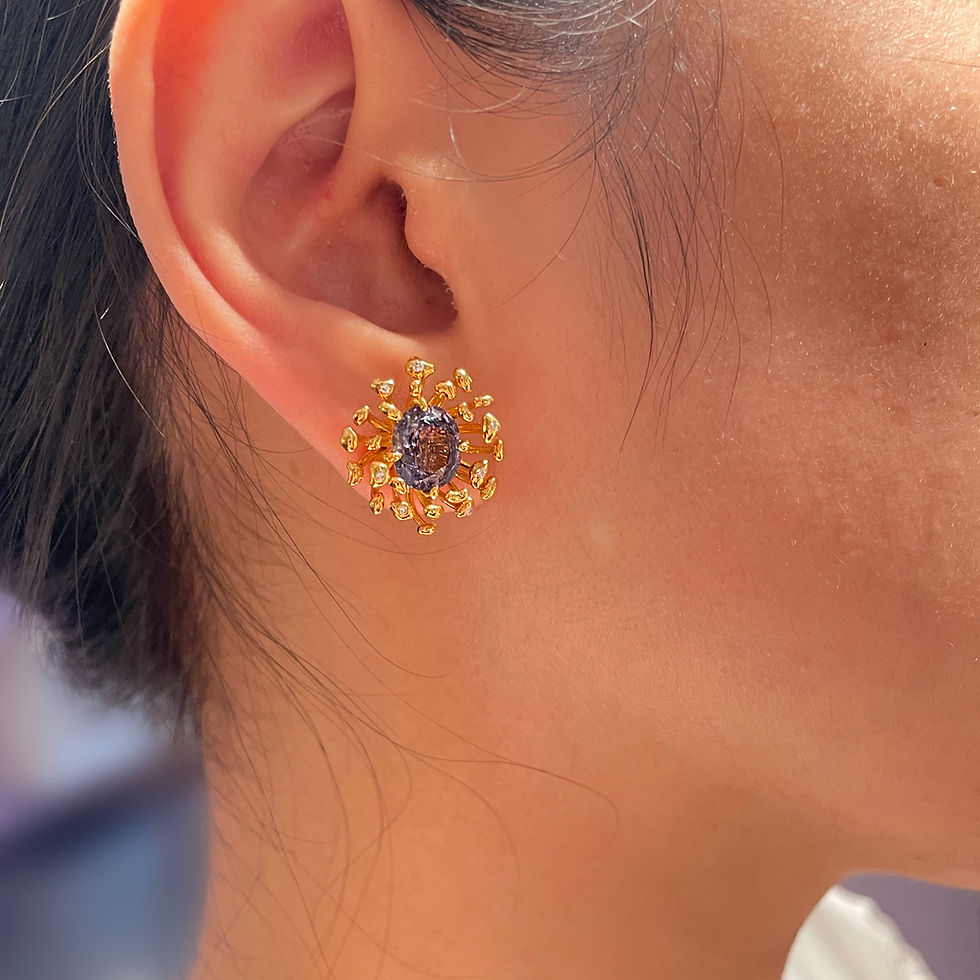 Thumbnail: STAMI MINI violet spinel & diamond - 10K gold earrings