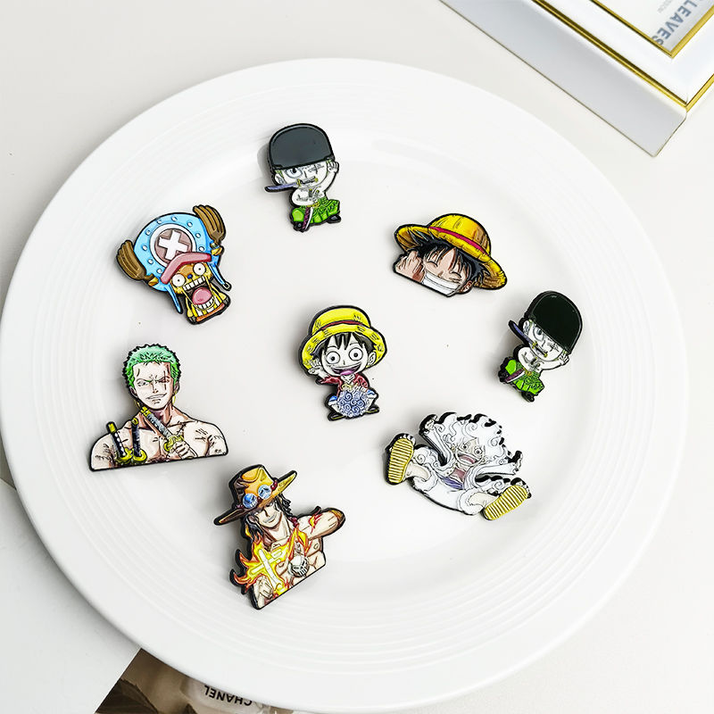 Miniatura: Dragon Ball, Kurumy, One Piece, Atack On Titans and More!! Metal Pins