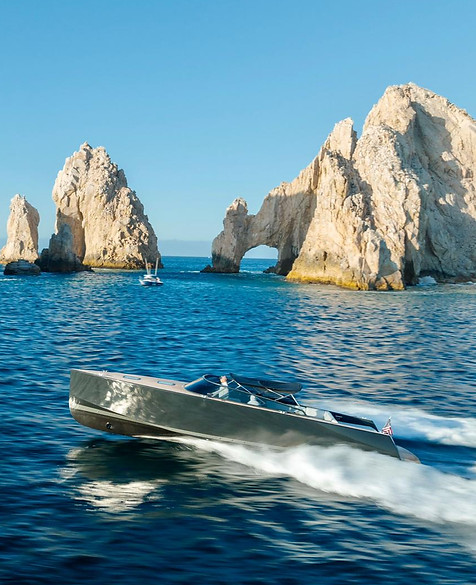 Yacht in Los Cabos
