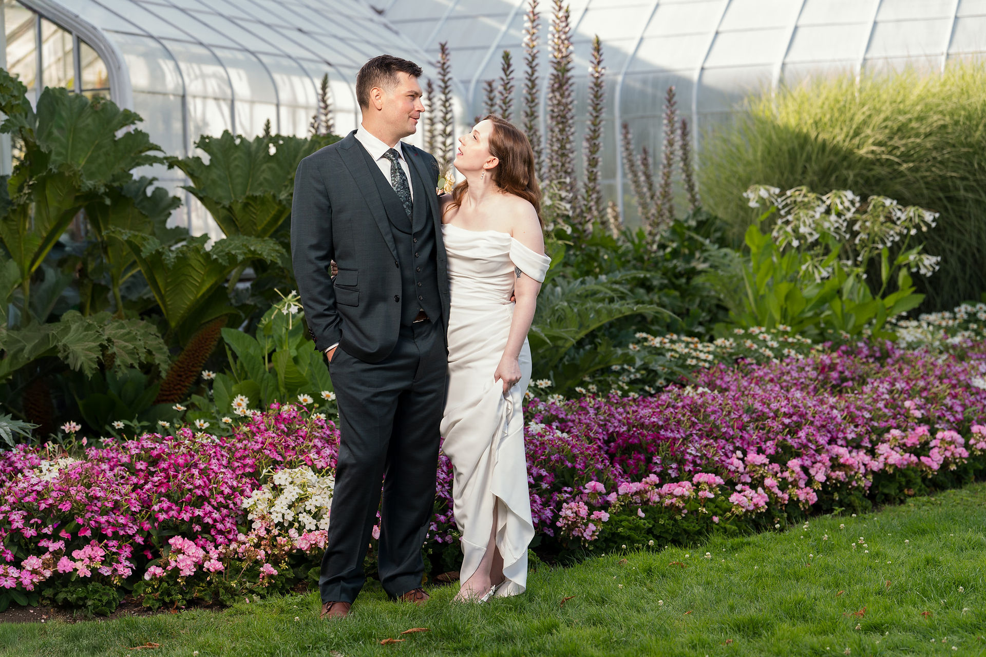 Wedding couple at Volunteer Park Conservatory in Seattle