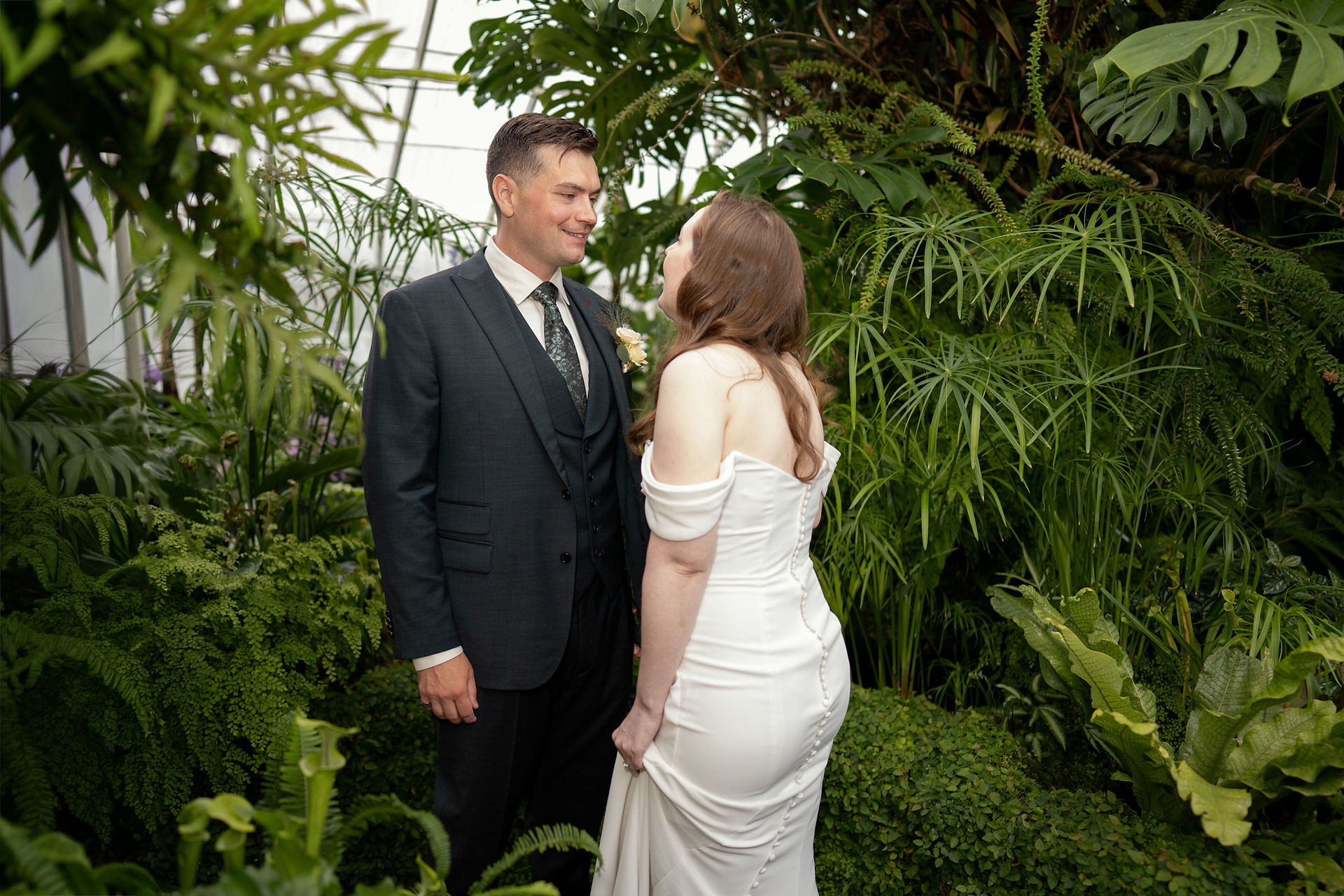 Couple at Volunteer Park Conservatory in Seattle wedding