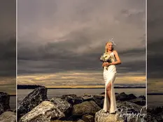 Elegant bride and groom exchanging vows in a scenic outdoor wedding captured by Seattle wedding photographer, PhotoYari.