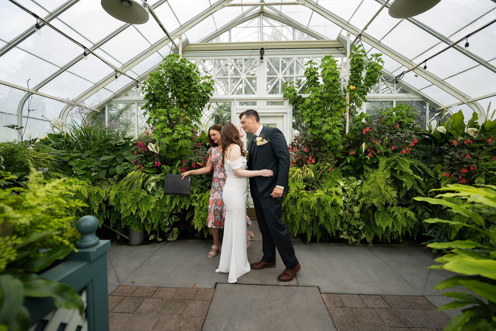Wedding at Volunteer Park Conservatory in Seattle.