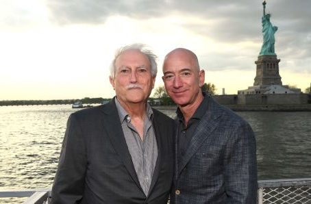 How Jeff Bezos' Dad Who Came from Cuba Alone at 16 Inspires Him