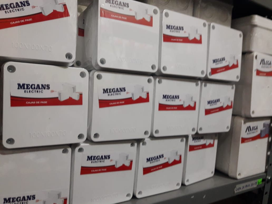 CAJA DE PASE 10X10 PVC