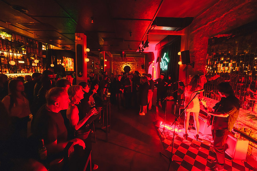 Llega la quinta edición del ciclo Fuegos y Mona con parrilla, coctelería, música y cultura motera