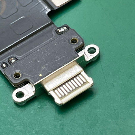 iPad Proの充電出来ない症状でUSB Type-C修理のご依頼が増えてます