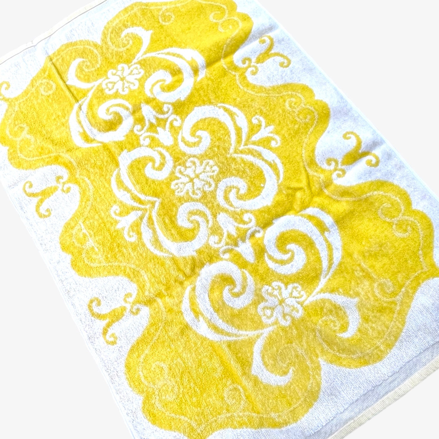 Serviette de toilette vintage