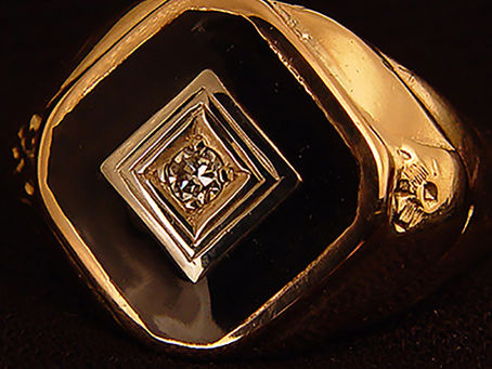 14K gold signet ring. Repair of black enamel.