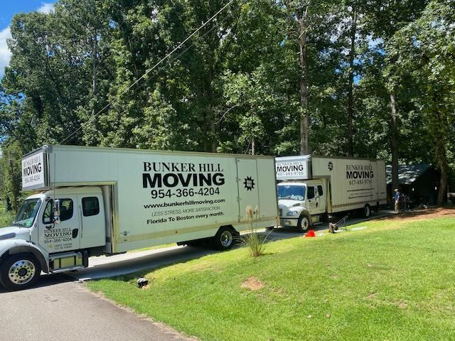 Moving to a new home can feel overwhelming — from packing up your life to settling into a new space. With the right strategies, though, you can turn the process into a smooth, organized, and even exciting experience. These 10 tips will help you stay in control and move with confidence.