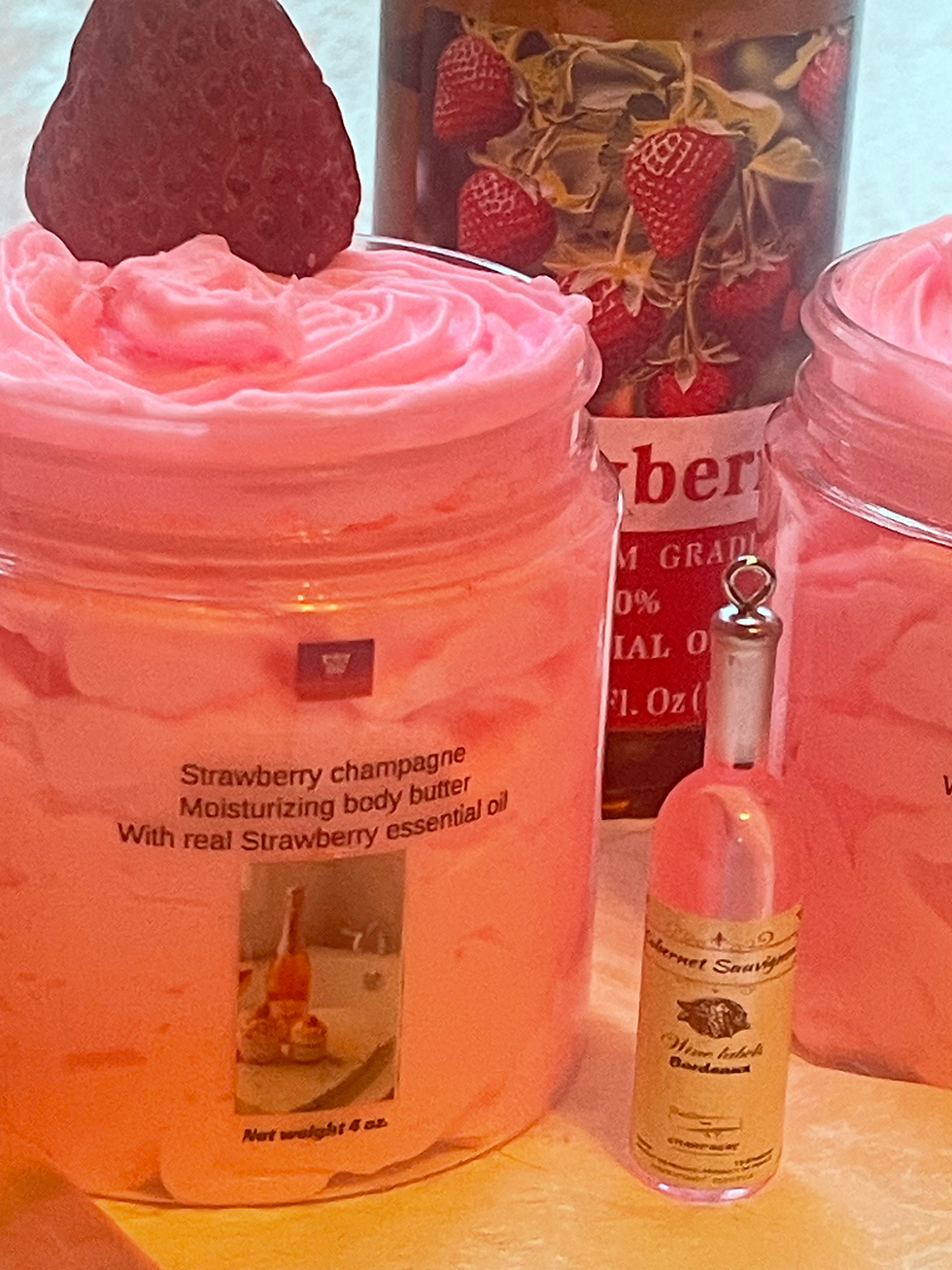 Thumbnail: Strawberry champagne fluffy whipped body butter