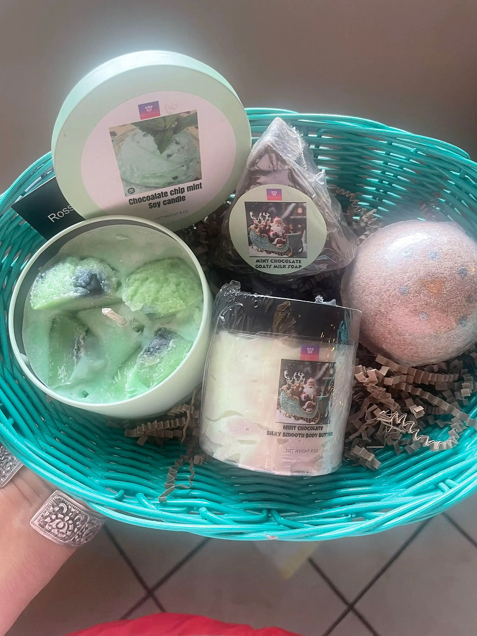 Rossi coasters & candles L.L.C wishes everyone a Happy Thanksgiving 🦃🍁!