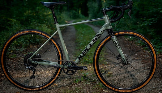 Gravel bike rental Tbilisi Georgia - Georiders 