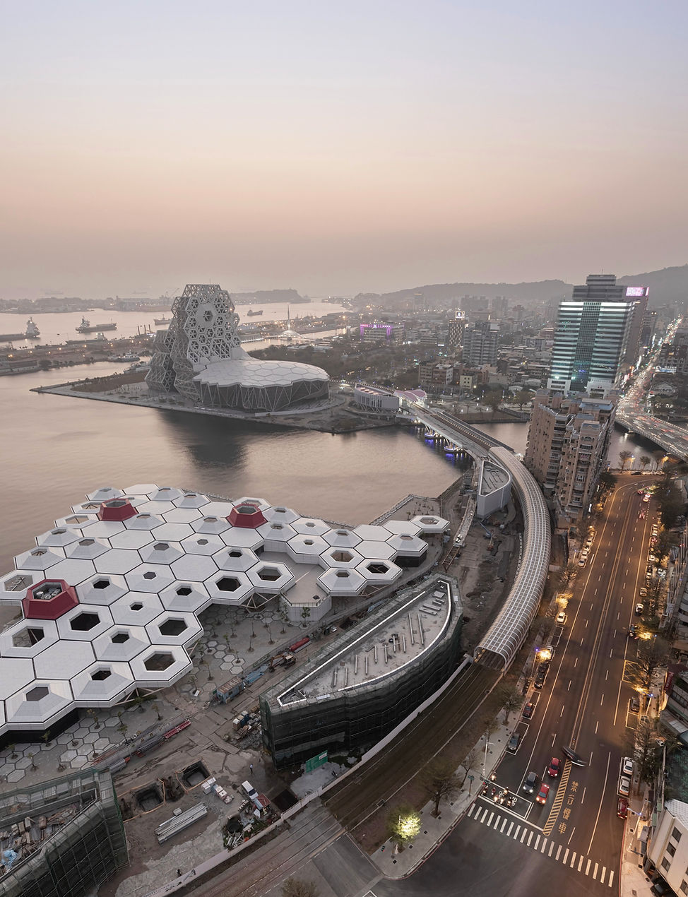 Kaohsiung_pop_music_center
