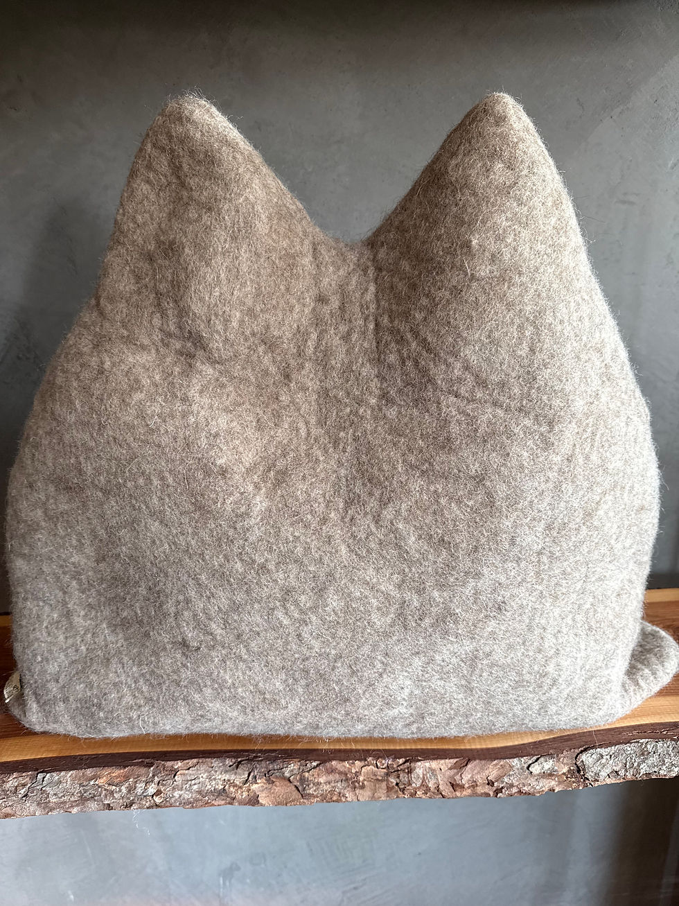 Thumbnail: BETTY beige mit grünen Augen - sofort lieferbar!