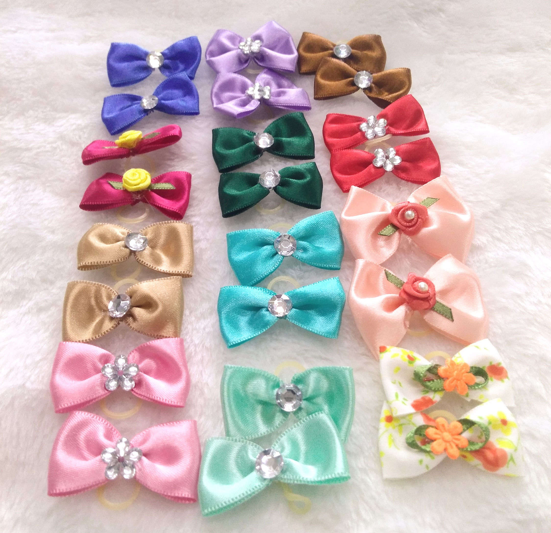 Kit laços diversos para banho e tosa com elástico