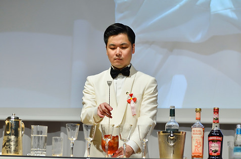 2_準優勝 佐藤駿_edited.jpg