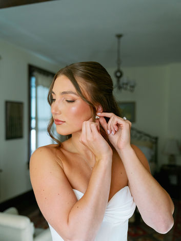 tryon wedding hair and makeup. south carolina and north carolina makeup artist