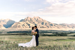 Paradise Valley Montana Destination Wedding