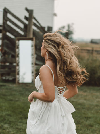 soft romantic hair for bride at destination wedding