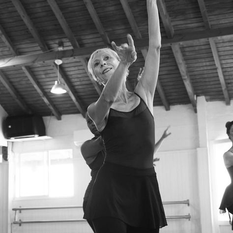 LAETITIA entre Danse Classique et Danse Contemporaine