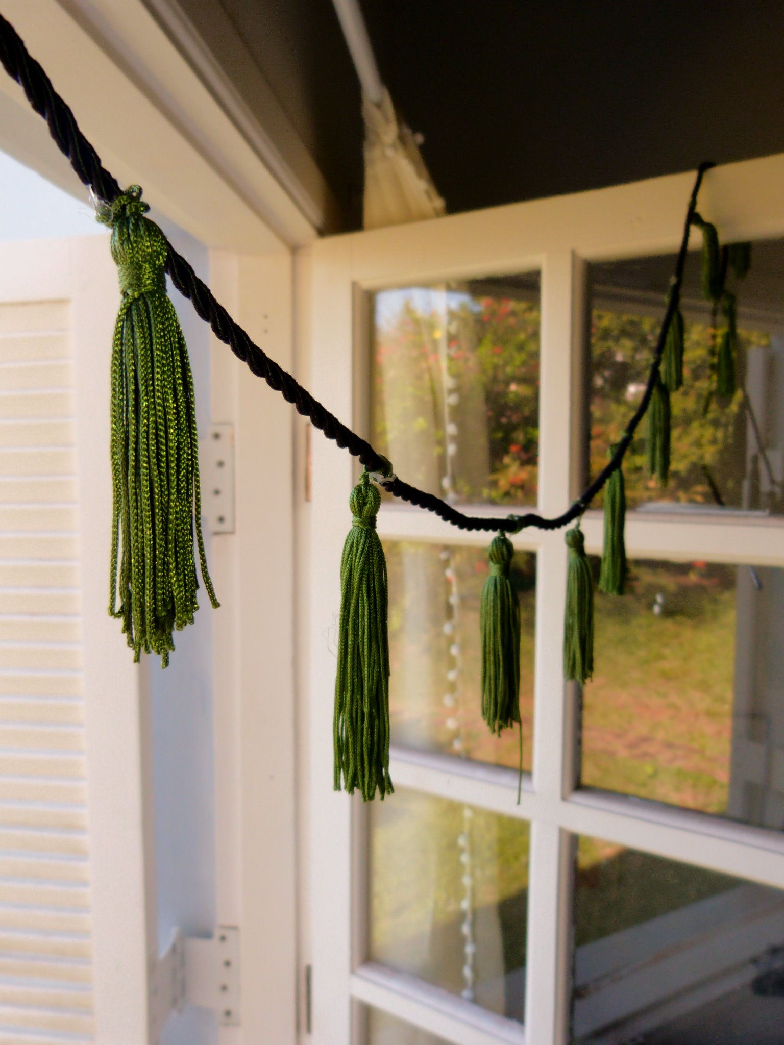 Cordão Decorativo - Pingente de Cortina Verde Oliva