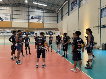 Azulim/Gabarito/Uberlândia termina preparação para a Superliga já com novo comando
