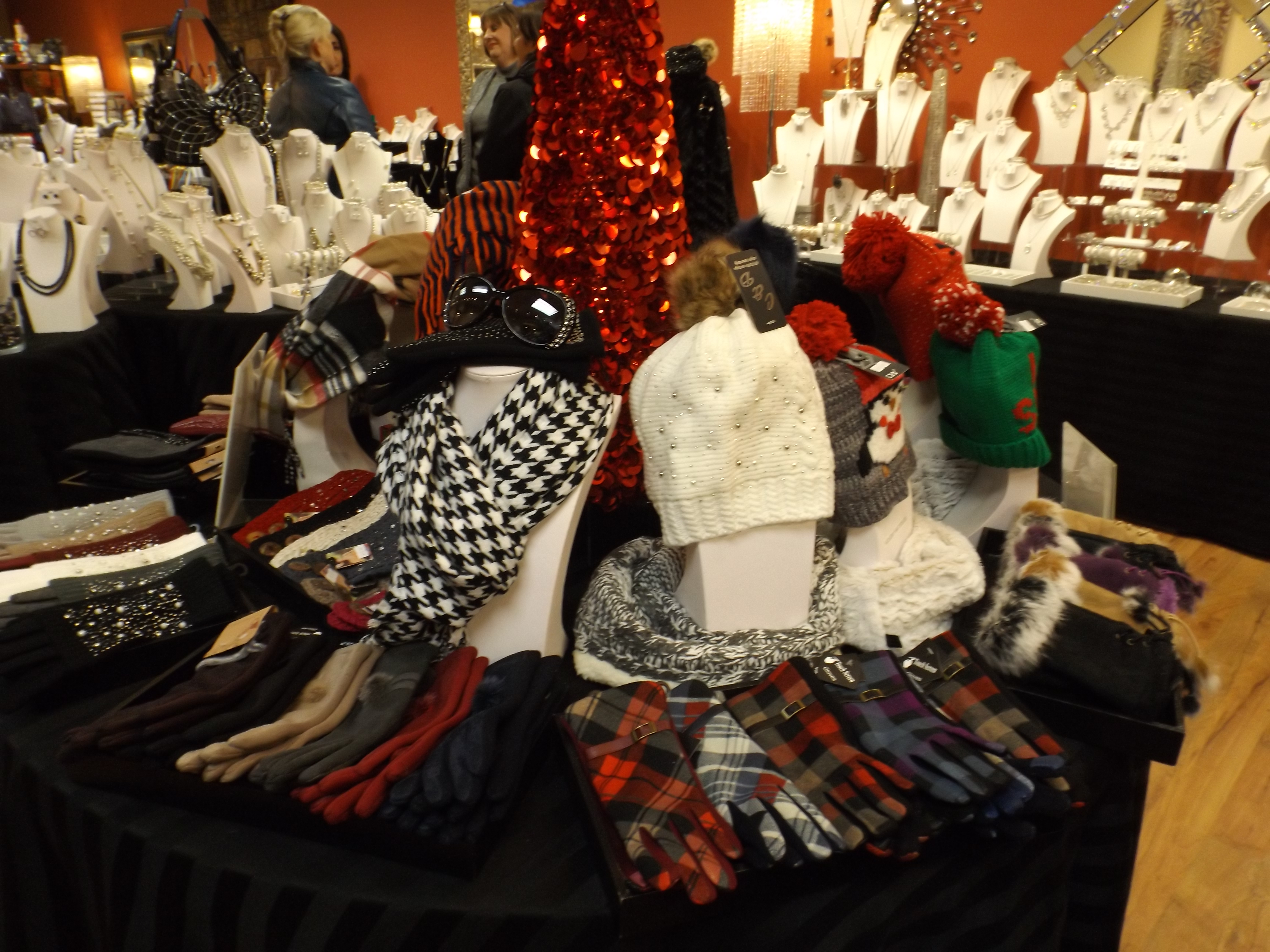 BeDazzled Shopping Night 2017