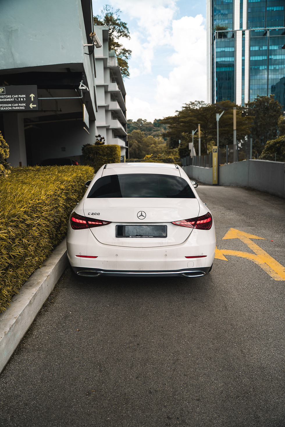 Thumbnail: MERCEDES C200 W206