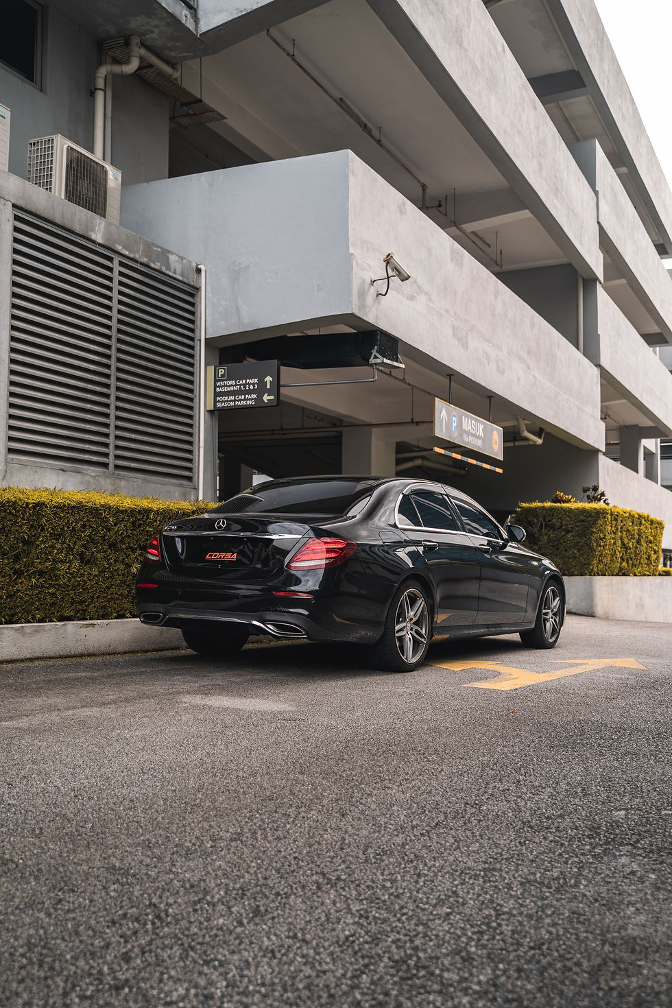 Thumbnail: MERCEDES E250 AMG