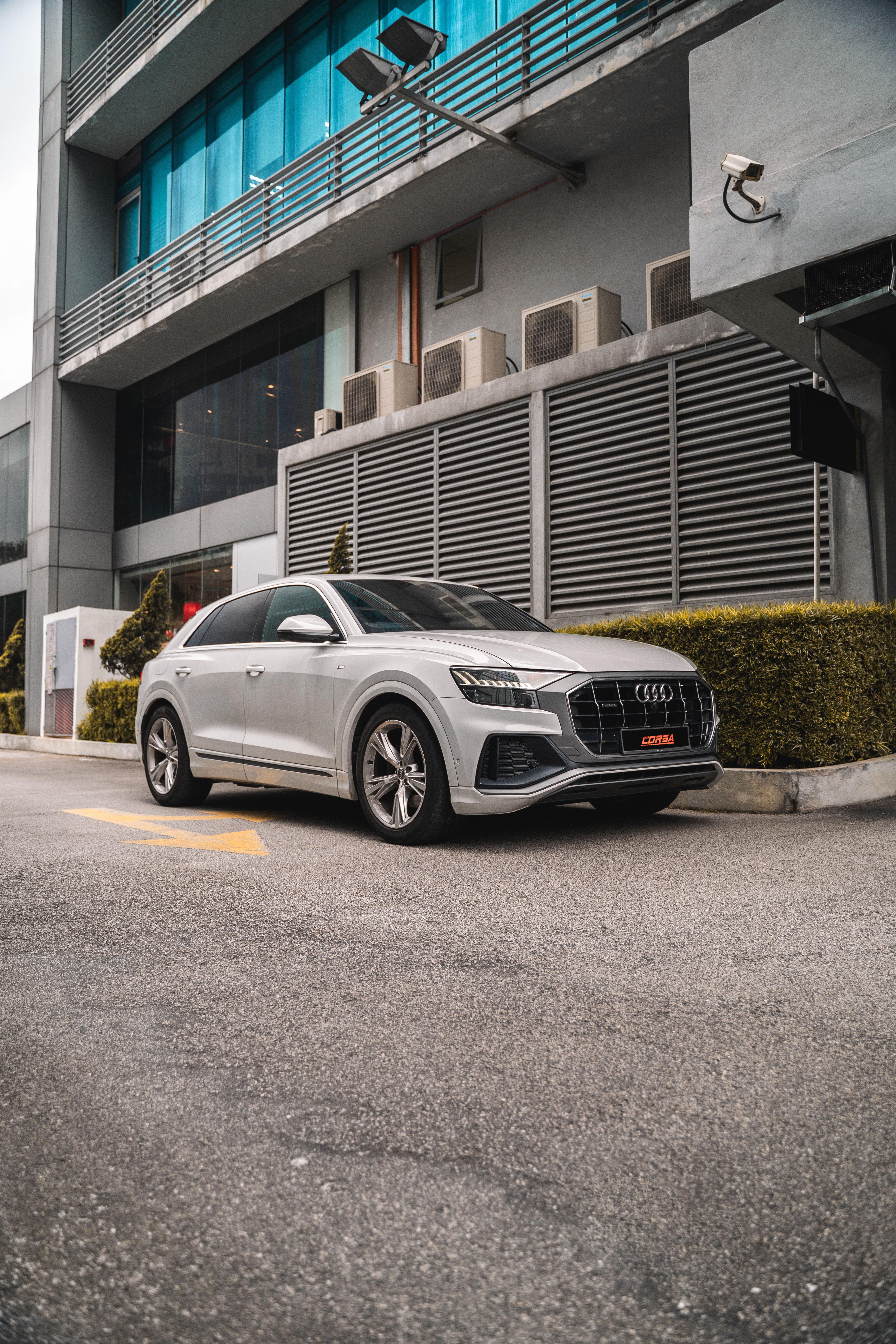 AUDI Q8