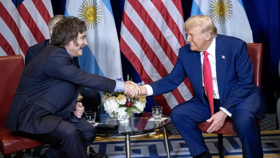 Javier Milei e Donald Trump • Reprodução / Embaixada dos EUA na Argentina