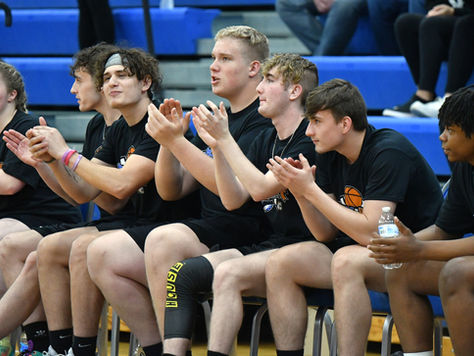 Hubbard, Howland, U.S. Army raise $4,500 in charity basketball game
