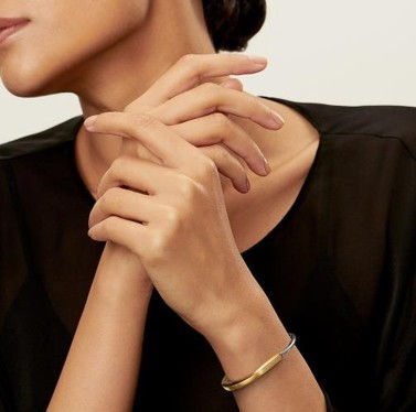 Bangle in Yellow and White Gold