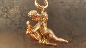 SHOP ANTIQUE AND VINTAGE CHARMS