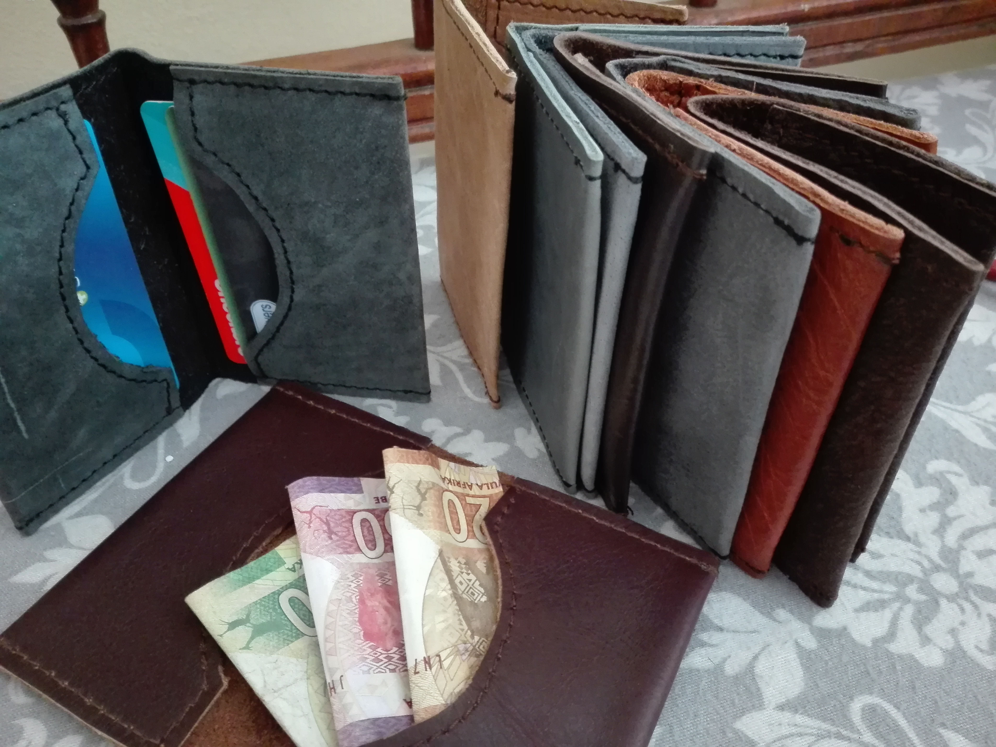 BUSH - Card Holder